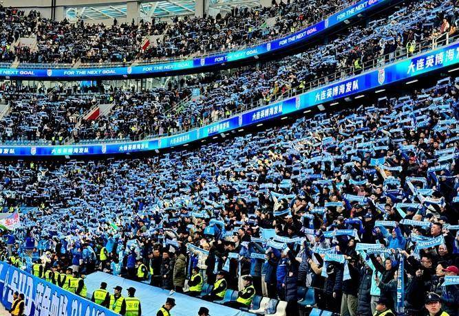 皇冠体育官网-关于从罗马围绕中超手感冰凉到里昂止住颓势备战NBA季后赛，山东泰山清晨迎来里程碑的信息