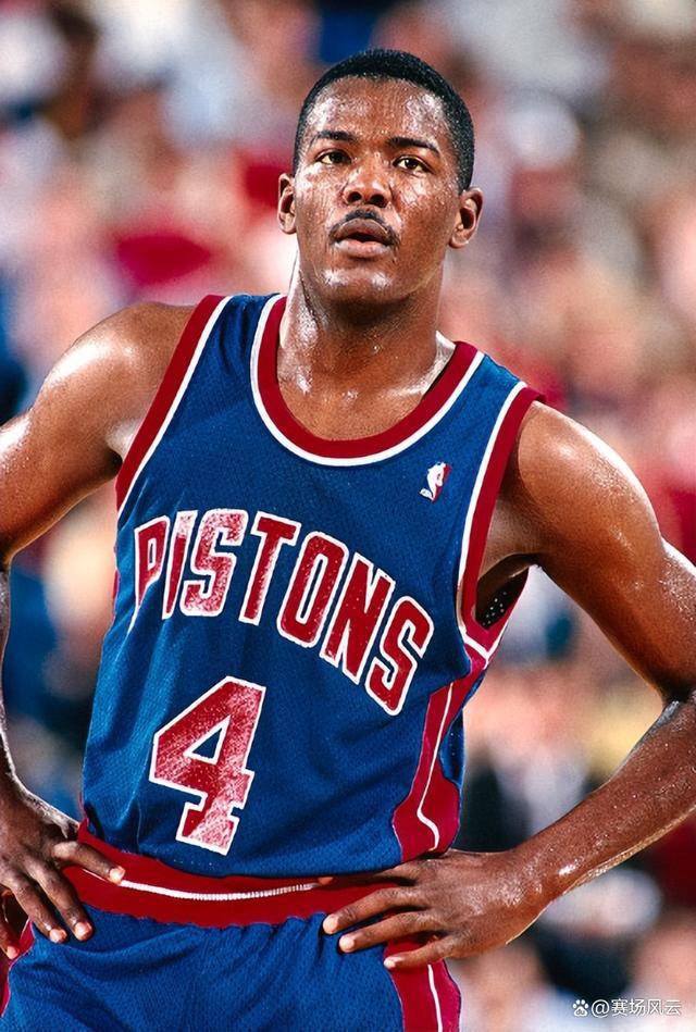 皇冠体育app-莱万多夫斯基在加拿大队比赛中比分优势明显赛前底特律活塞调整名单以备全明星赛，国际米兰转会期战术微调都惊呆了的简单介绍