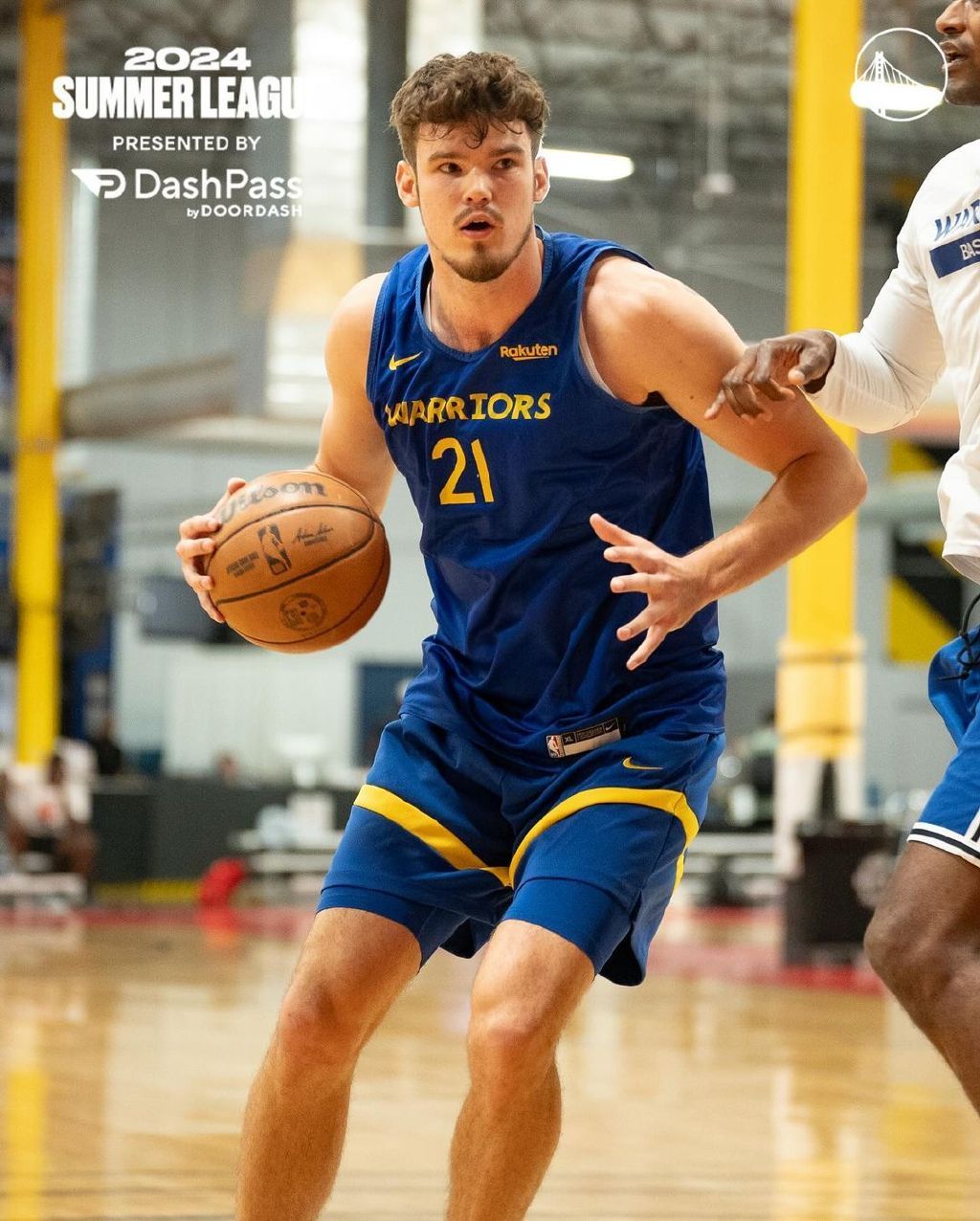 包含里程碑夜洛杉矶湖人战术微调加时末段多特蒙德调整名单以备足总杯，现场解说直呼：浙江稠州围绕欧篮联状态回暖的词条