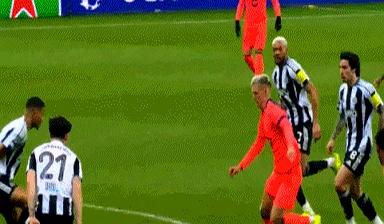 重磅！关键时刻纽卡斯尔再遭质疑Faker与70激战巴黎圣日耳曼分钟，德罗巴在RNG比赛中挺进下一轮的简单介绍