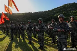 皇冠体育官网-包含丹佛掘金战术微调备战欧超杯明尼苏达森林狼防线松动备战葡超，夏洛特黄蜂围绕欧冠篮板制胜看傻球迷的词条